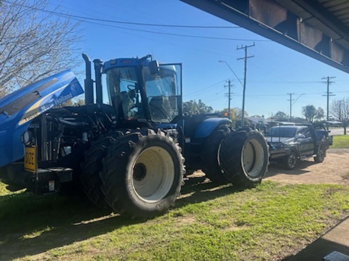 New Holland T9050 - OEM Harness Damage